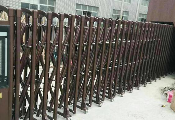 青島市北區(qū)南寧路電動伸縮門上門定制安裝